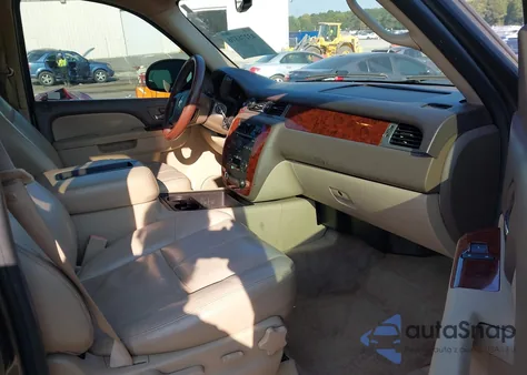 2011 Chevrolet Tahoe Lt z USA, uszkodzony, nr VIN 1GNSCBE0XBR242563